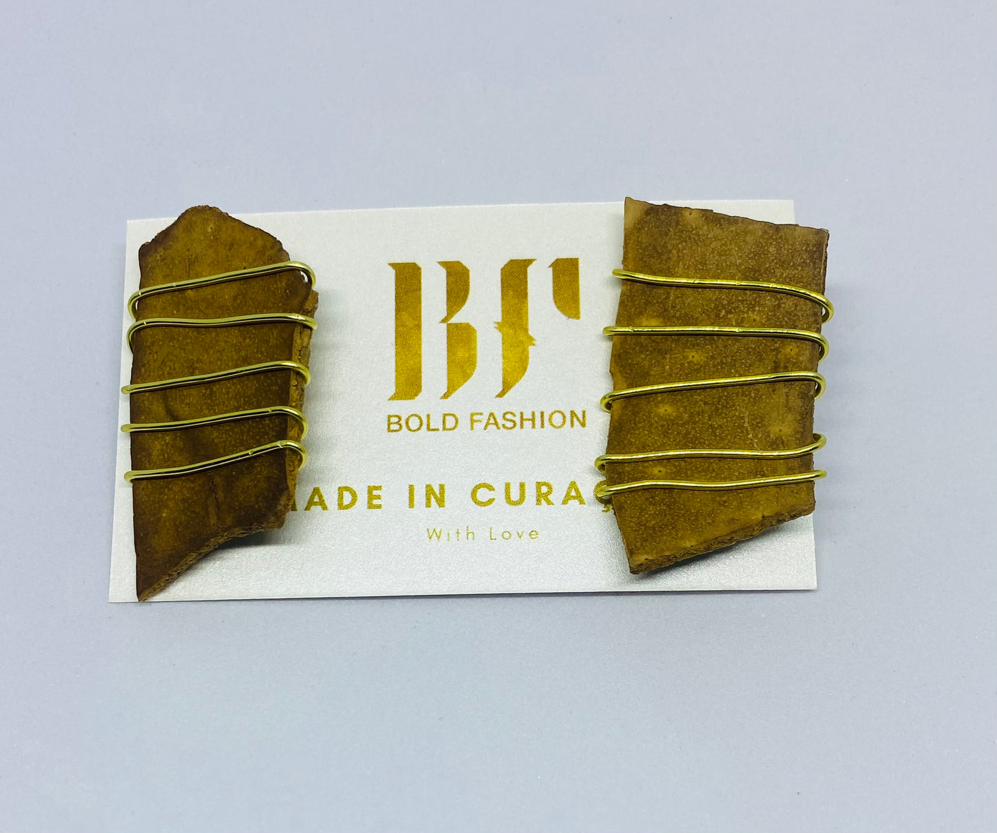 Wired Calabash Studs