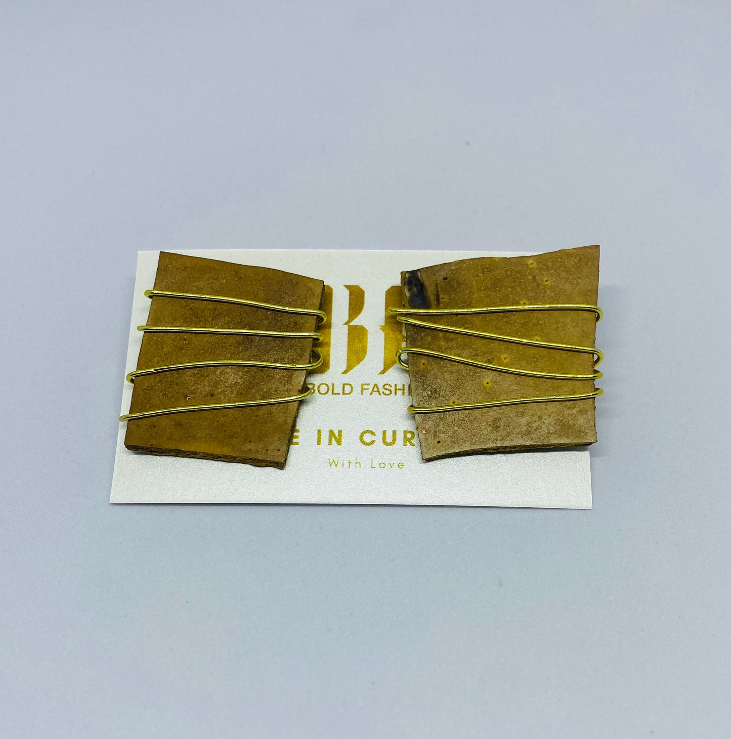 Wired Calabash Studs