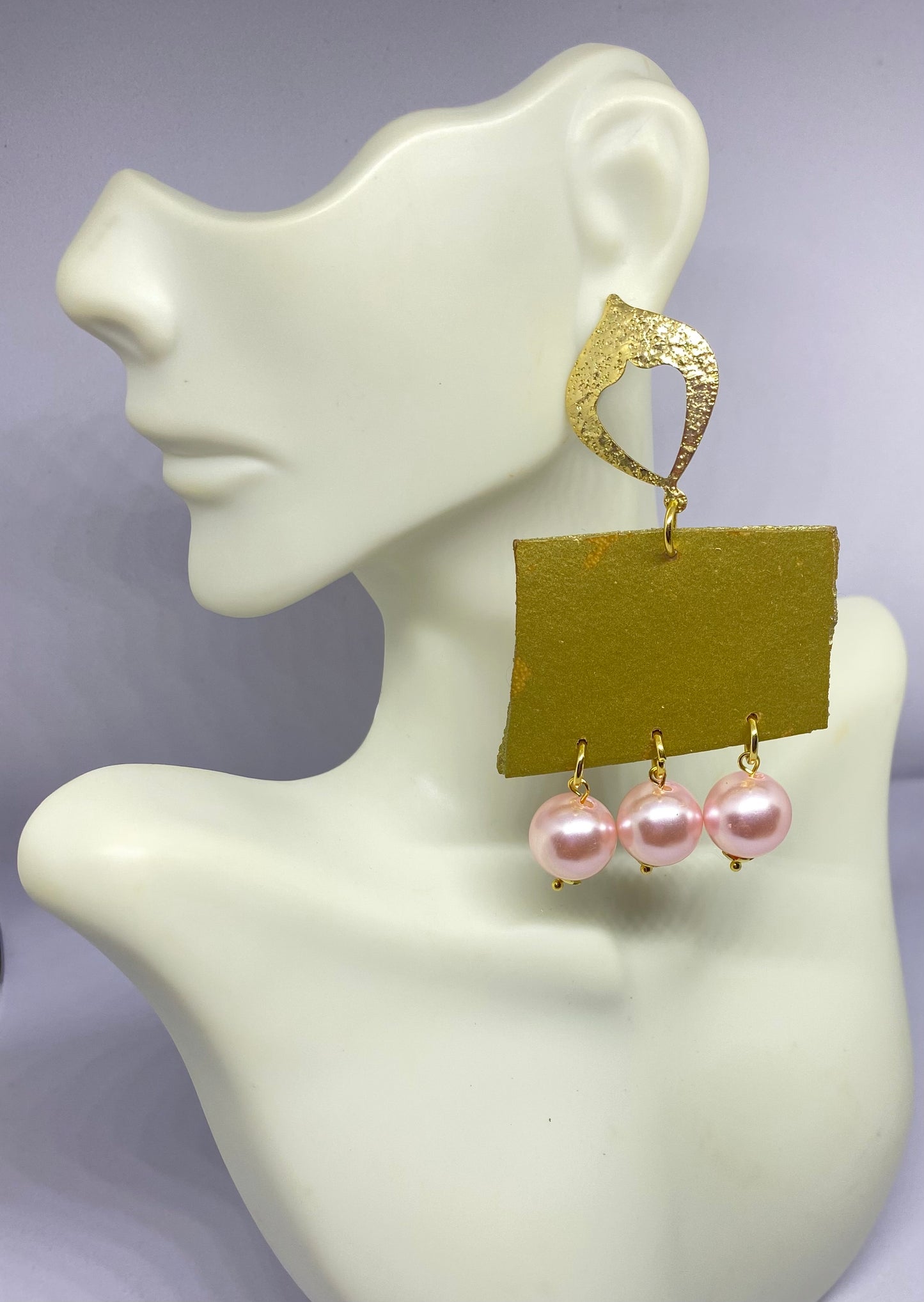 Romance Culture Earrings