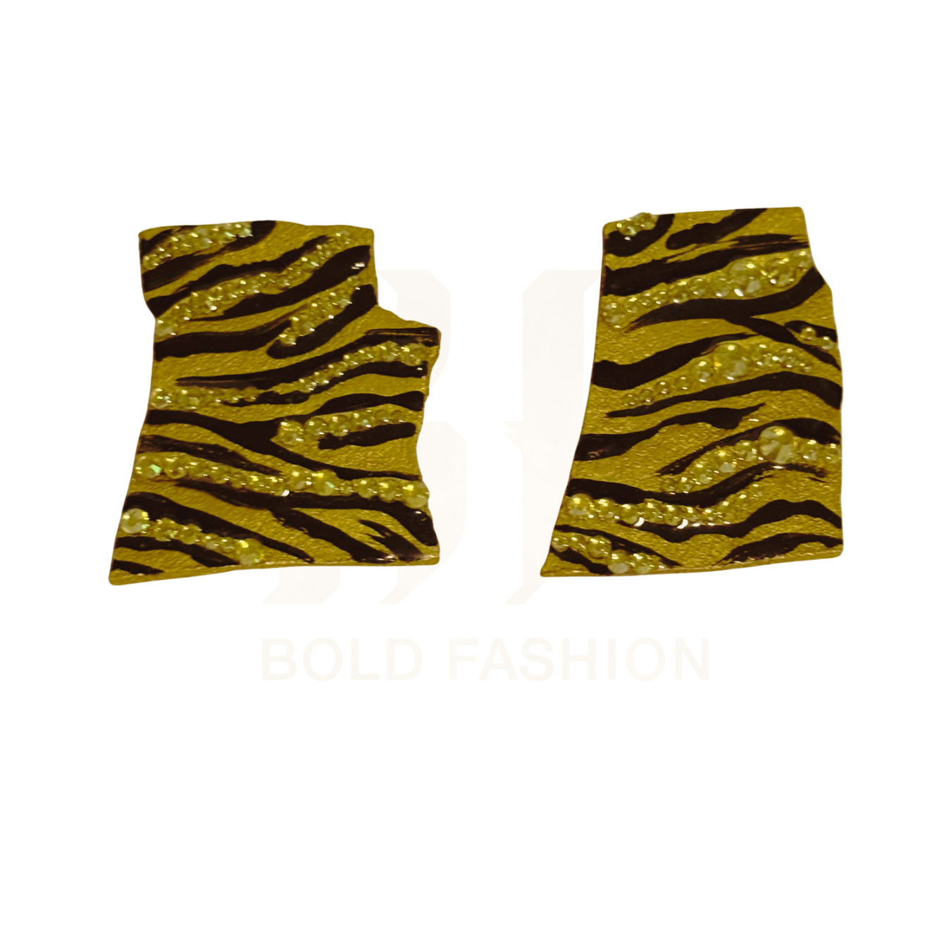 Earrings handpainted Gold and black tiger print on calabash